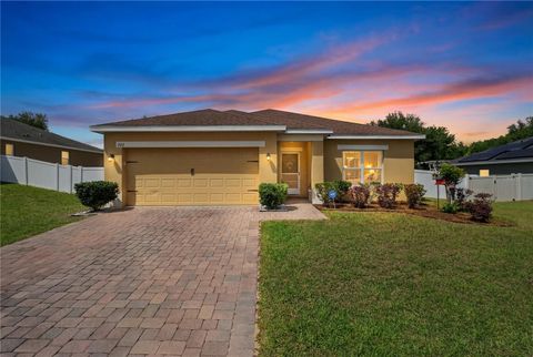 Photo of 222 Bella Way, Groveland, FL 34736 (MLS # O6399482)