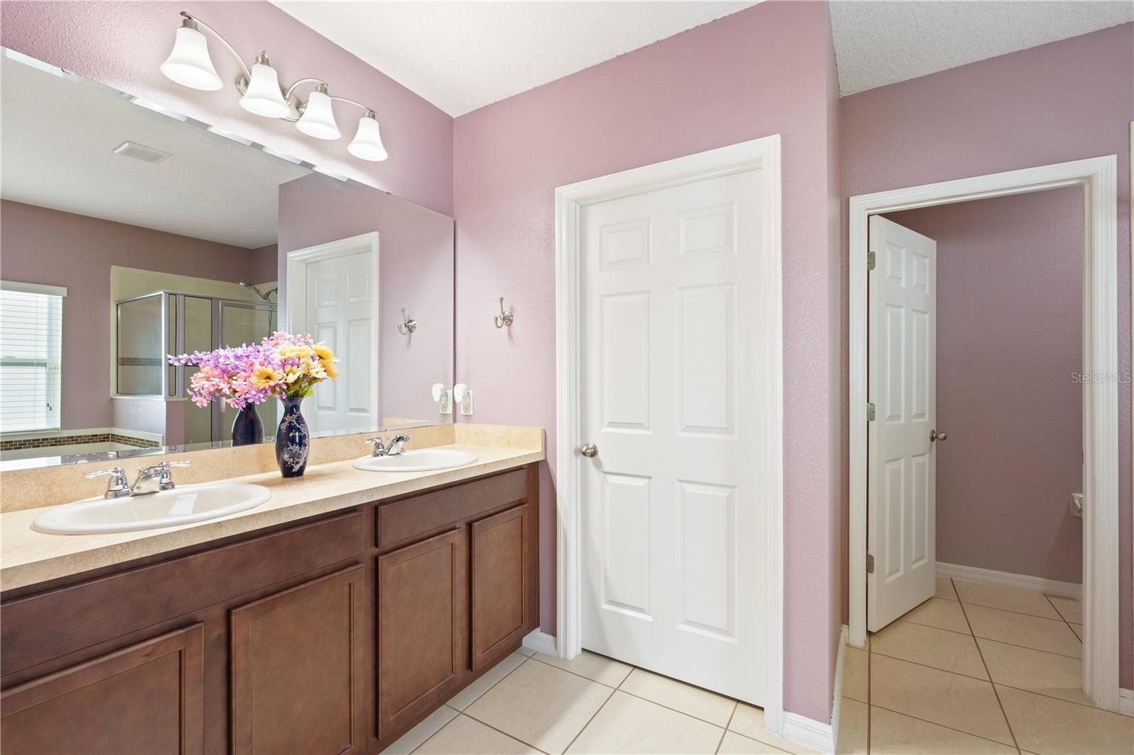 LAGO KATRINA - Residential