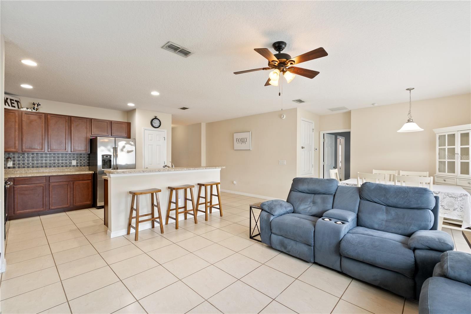 LAGO KATRINA - Residential