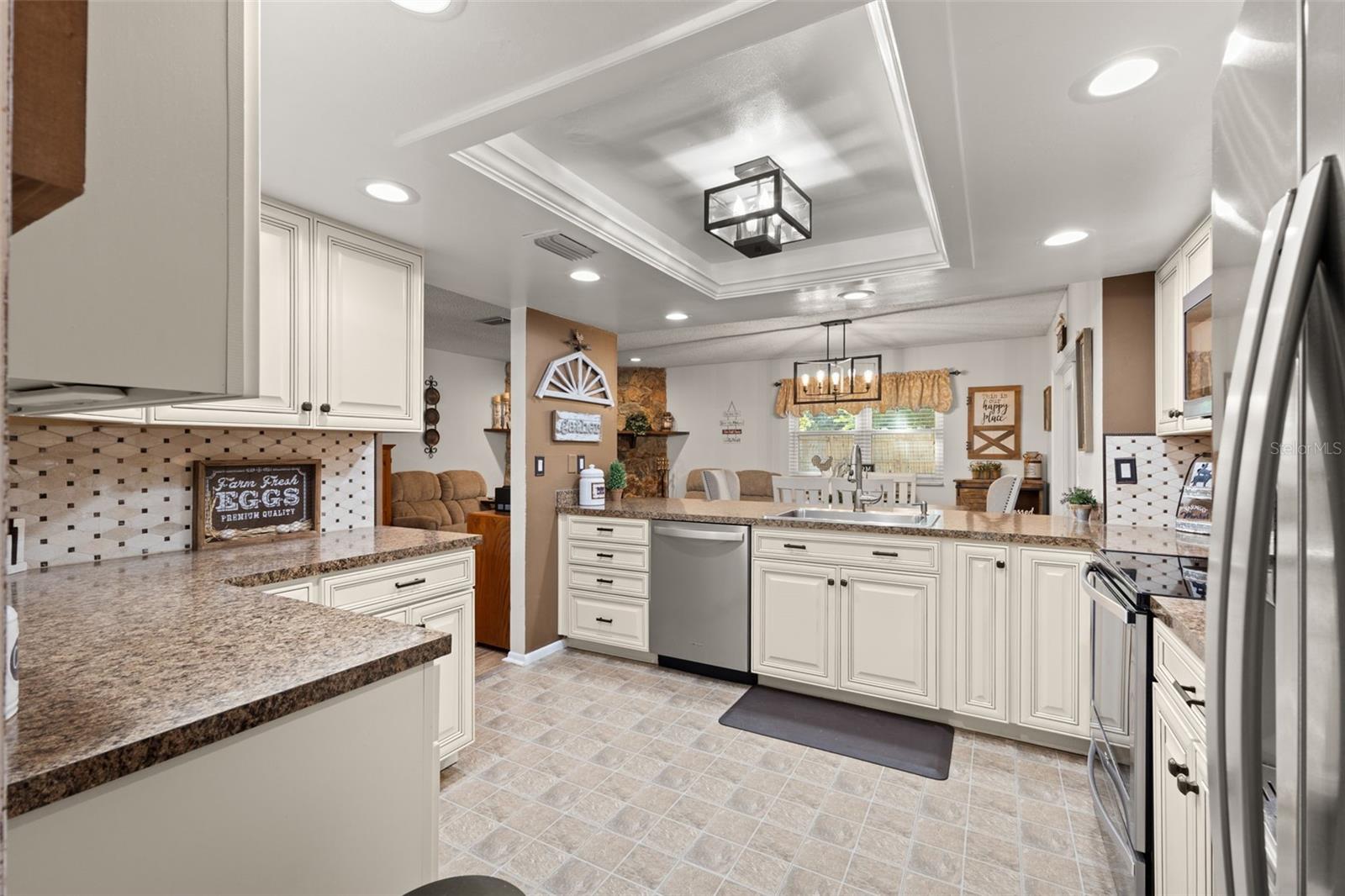 COUNTRY VILLAS-UNIT TWO - Residential