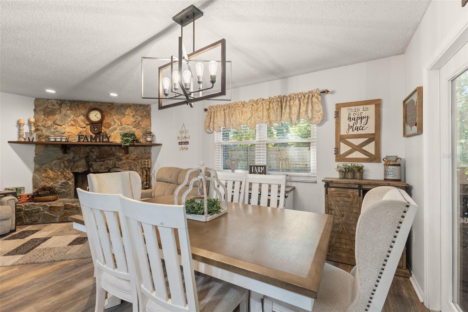 COUNTRY VILLAS-UNIT TWO - Residential