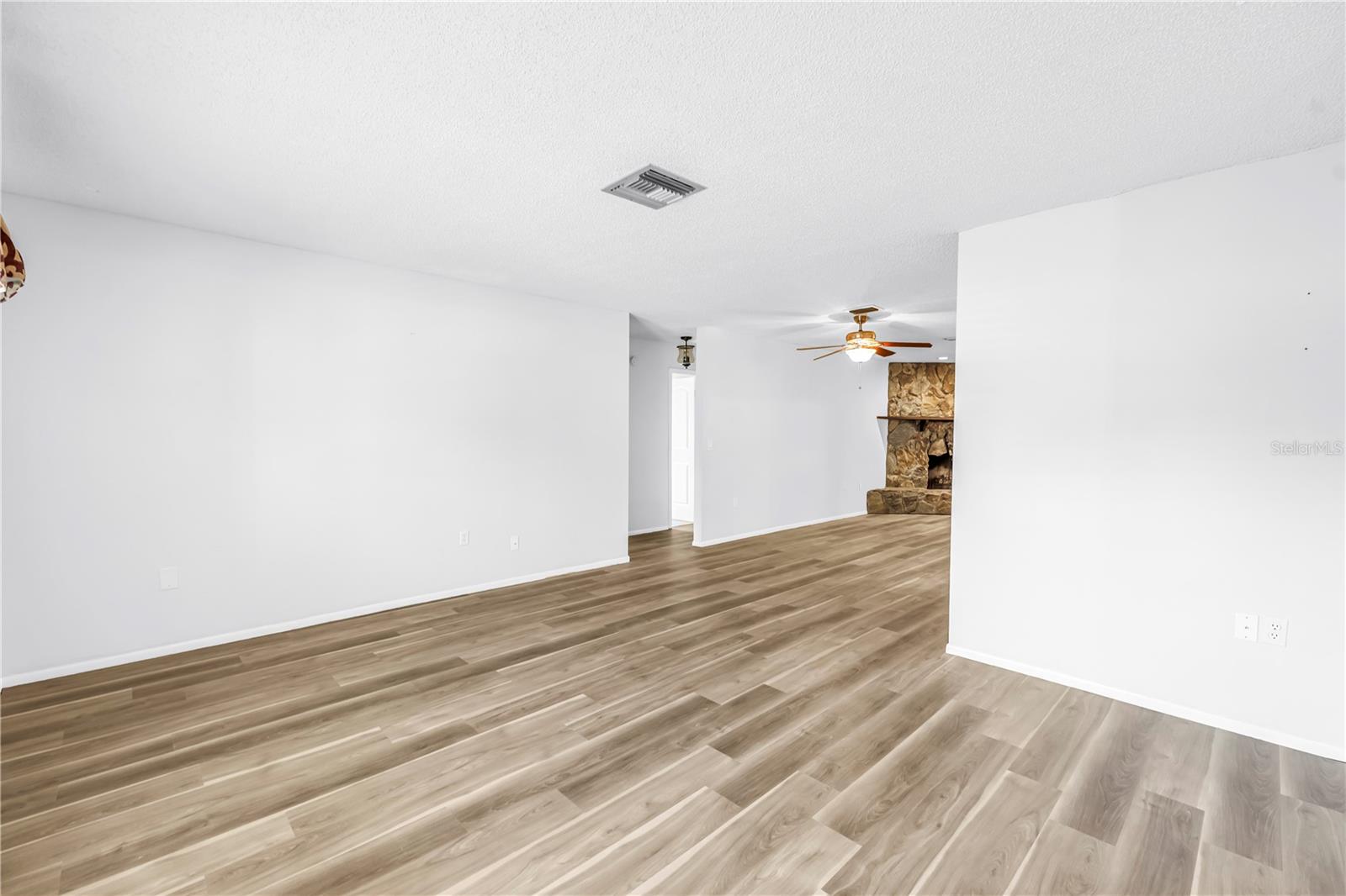 COUNTRY VILLAS-UNIT TWO - Residential