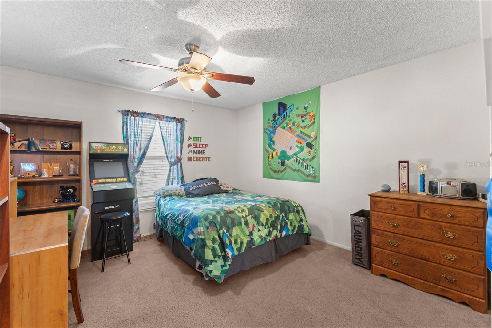 COUNTRY VILLAS-UNIT TWO - Residential