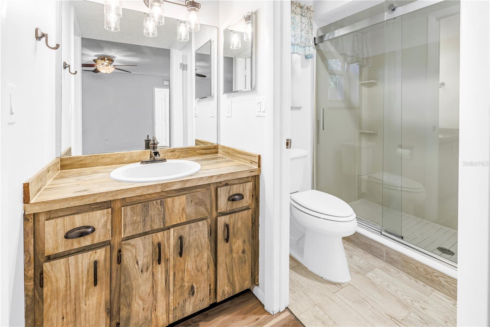 COUNTRY VILLAS-UNIT TWO - Residential