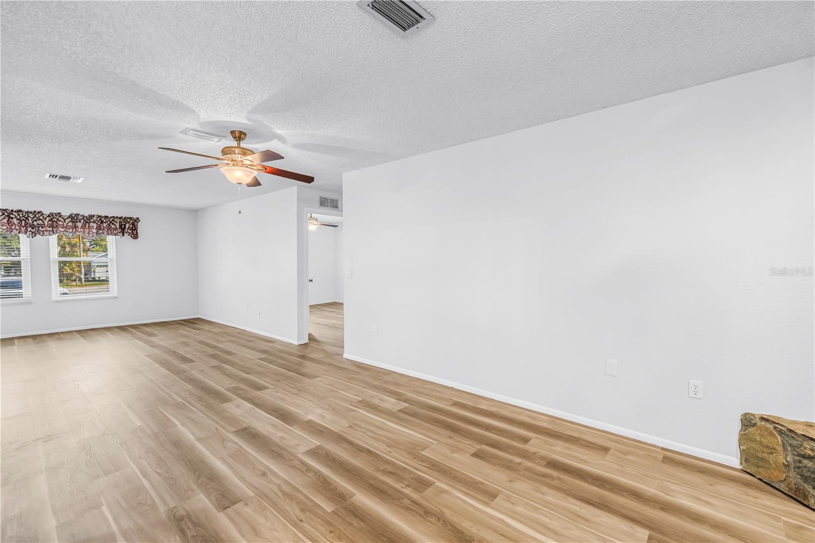 COUNTRY VILLAS-UNIT TWO - Residential