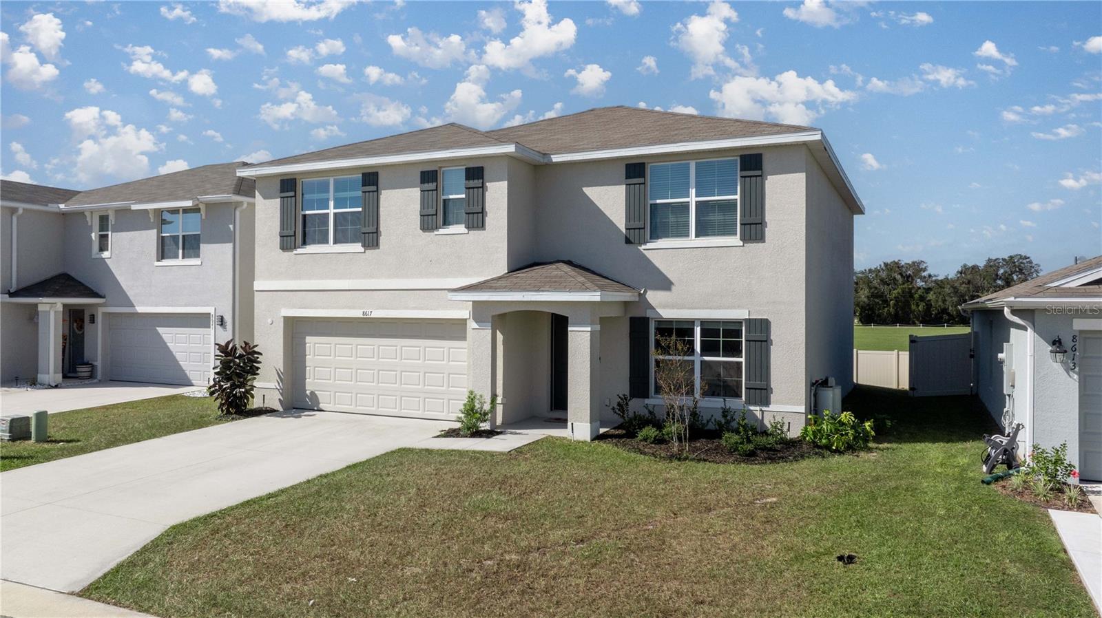 8617 TRIUMPH CIRCLE