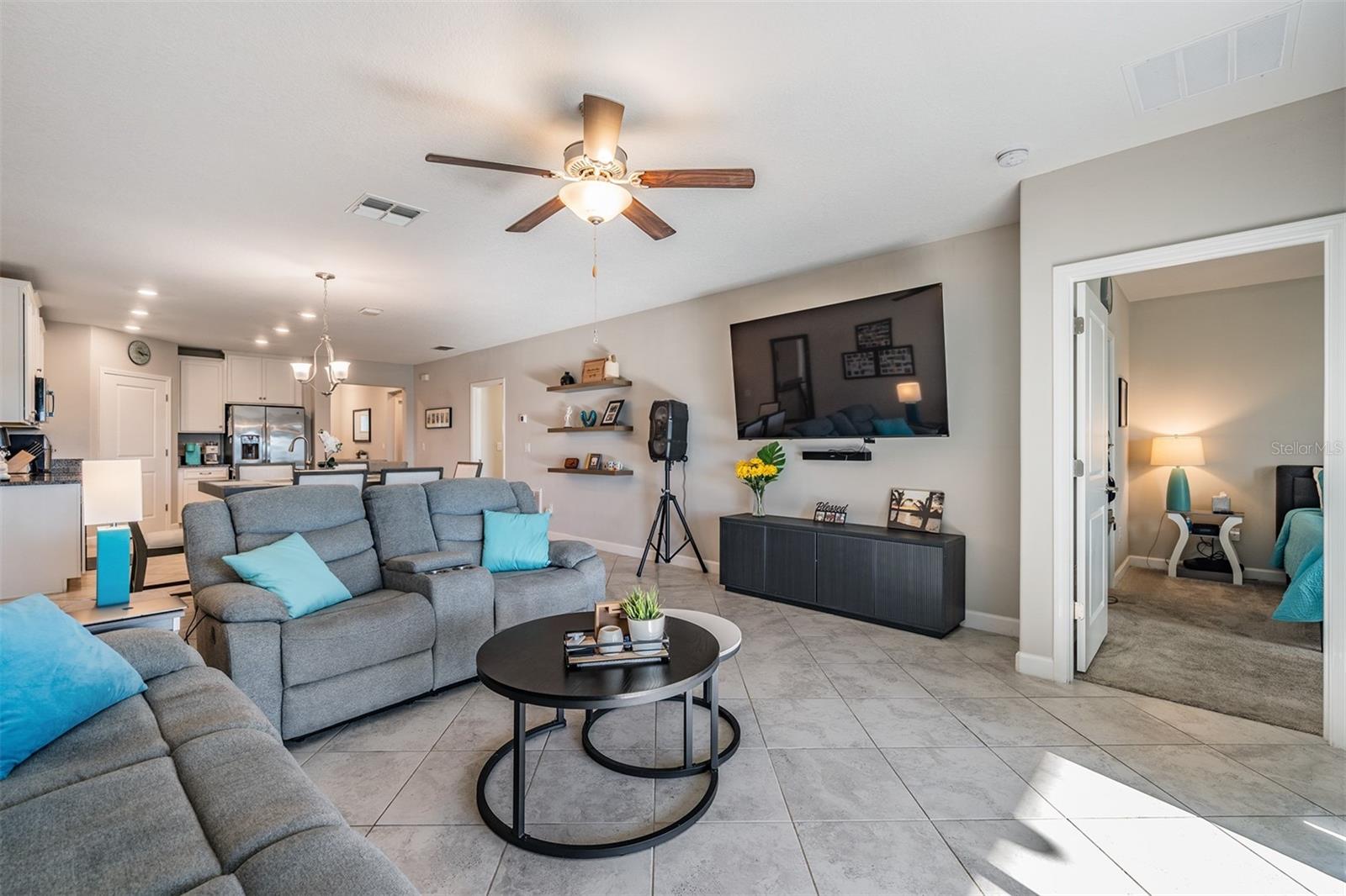 MIRADA ACTIVE ADULT - Residential