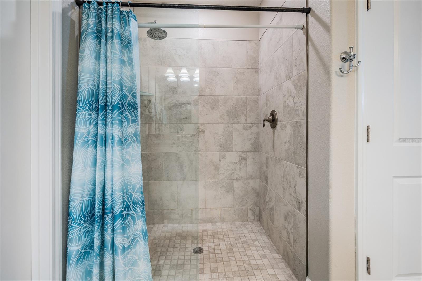 MIRADA ACTIVE ADULT - Residential