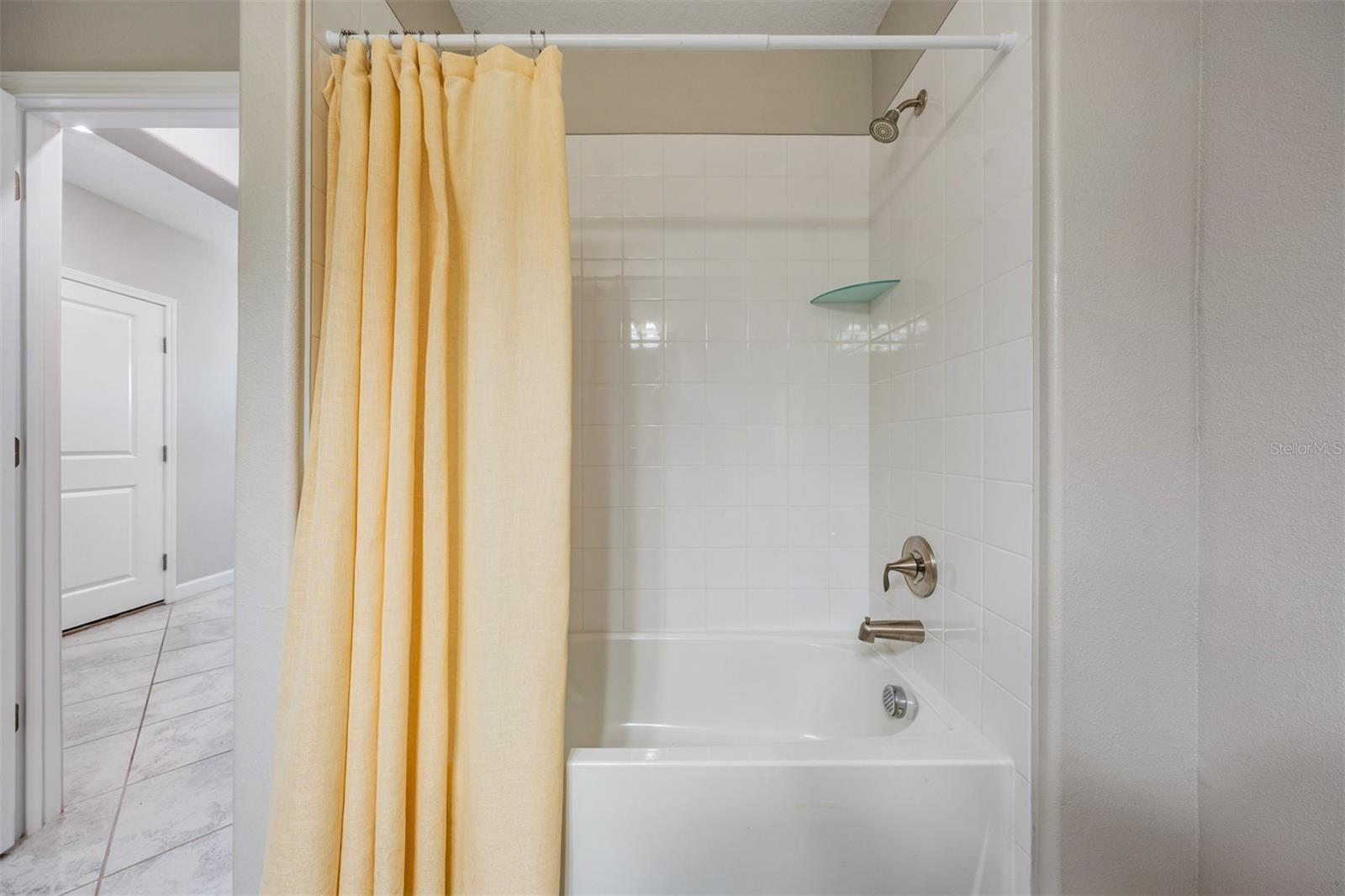 MIRADA ACTIVE ADULT - Residential