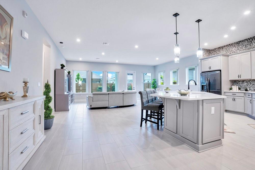 WESLYN PARK PH 2 - Residential