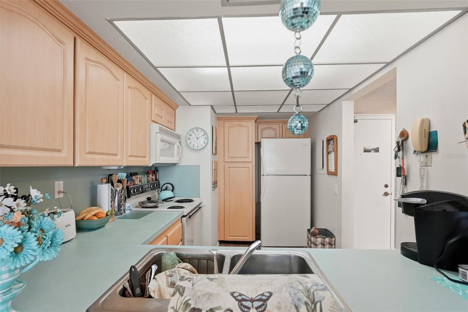 CASA DEL MAR CONDO II - Residential