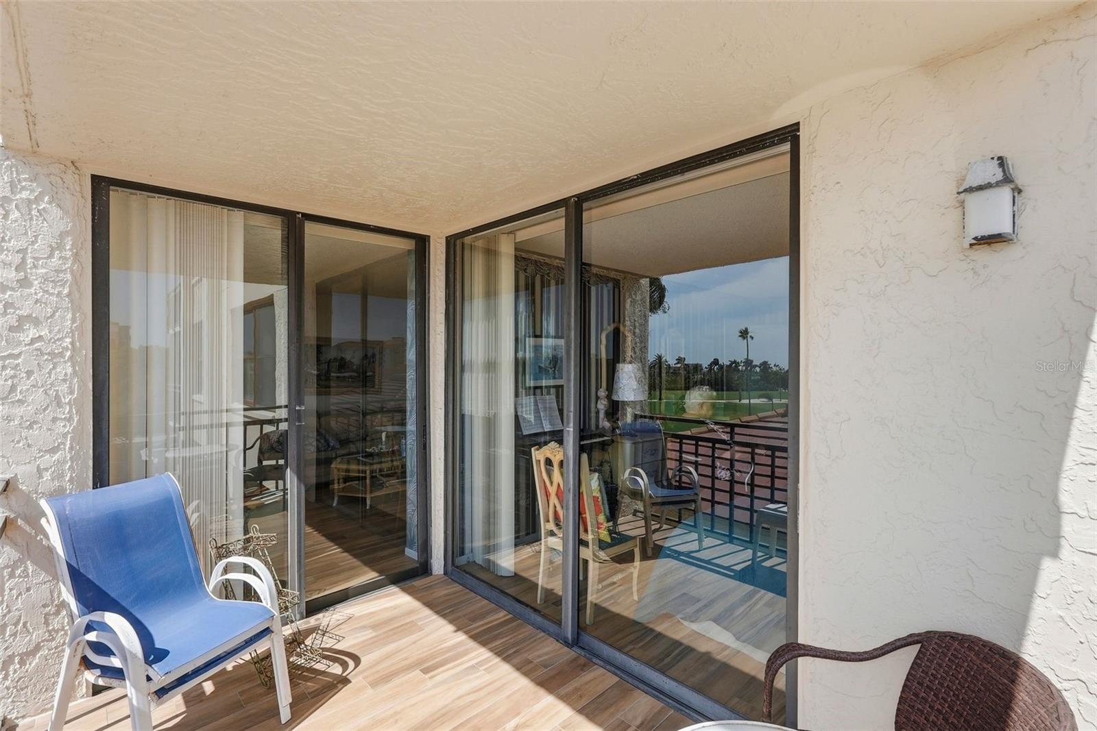 CASA DEL MAR CONDO II - Residential