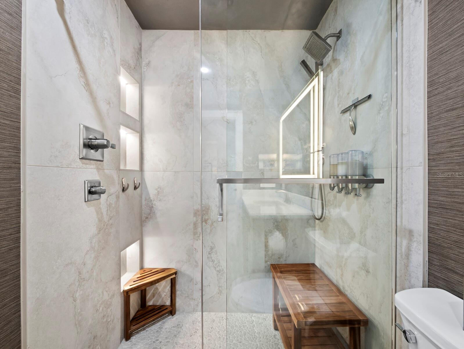 RUSTIC LODGE 2 - Residential