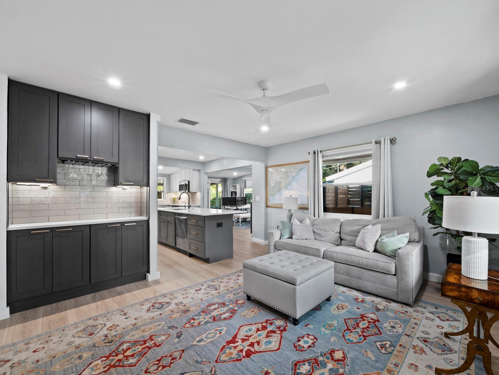 2421 PROSPECT STREET