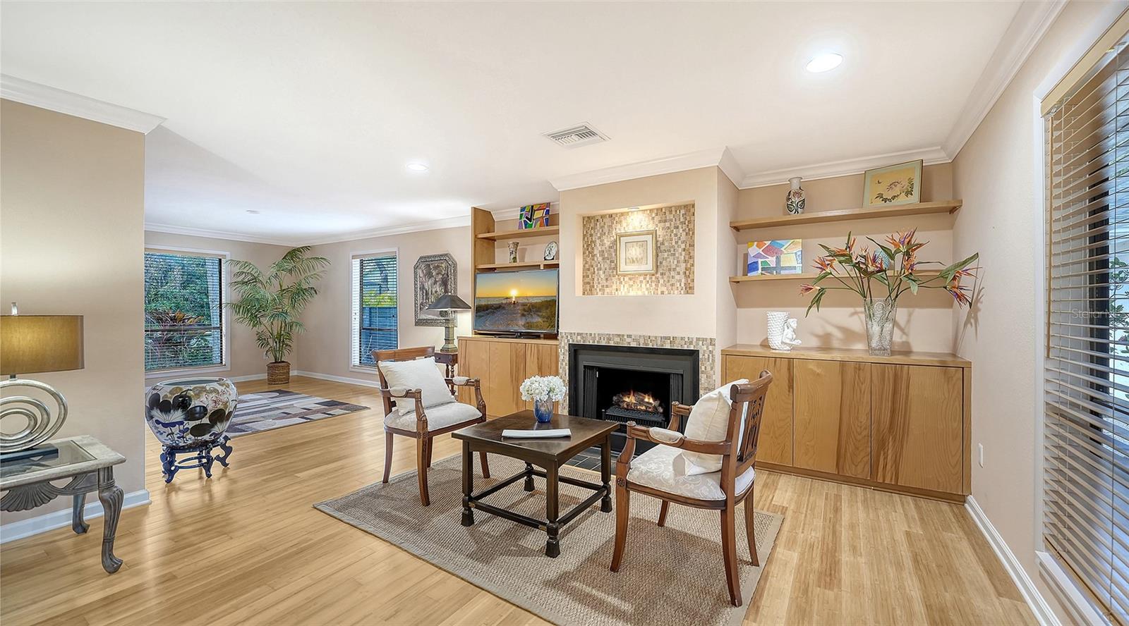 SIESTA COVE SUB - Residential