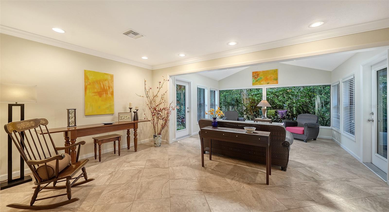 SIESTA COVE SUB - Residential