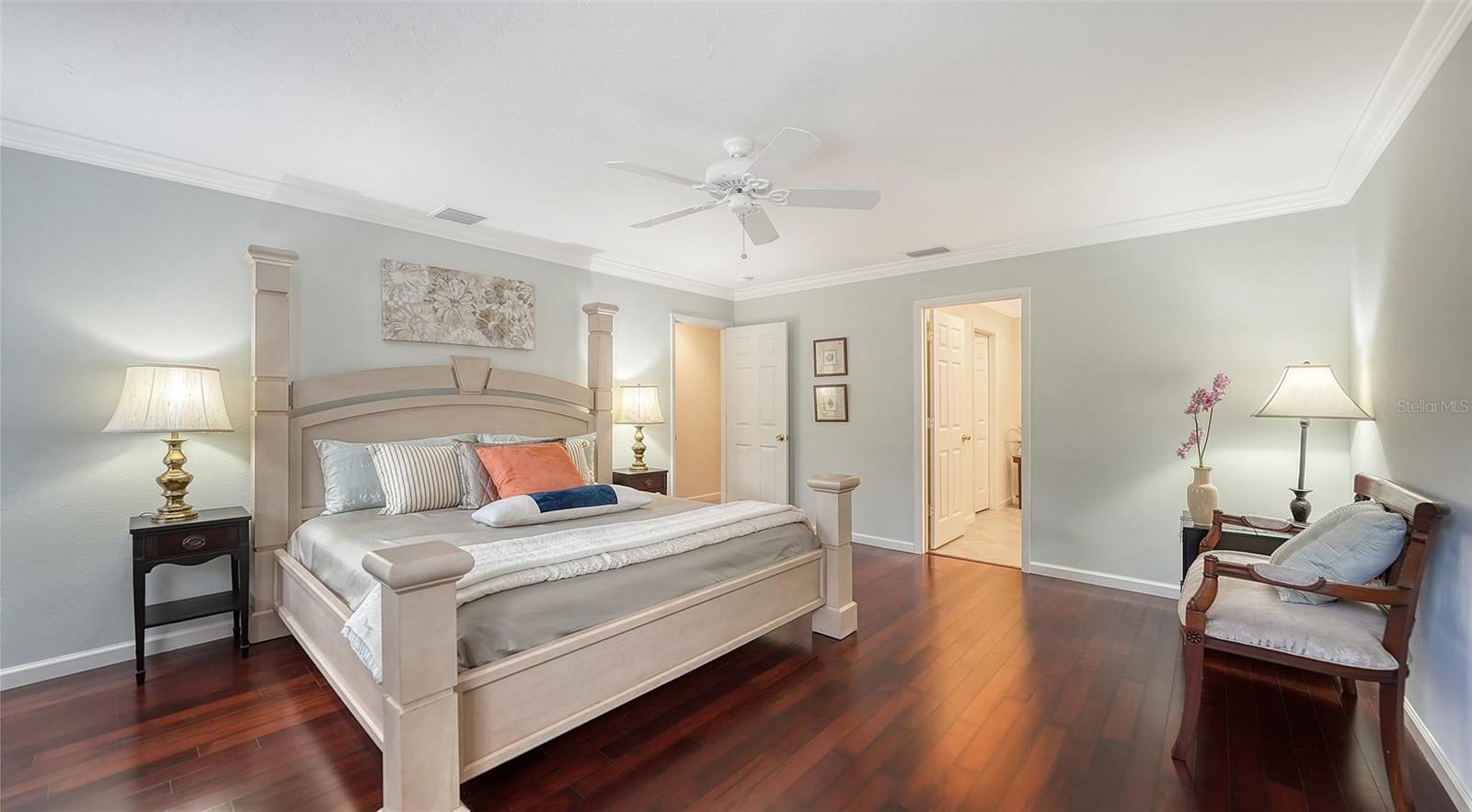 SIESTA COVE SUB - Residential