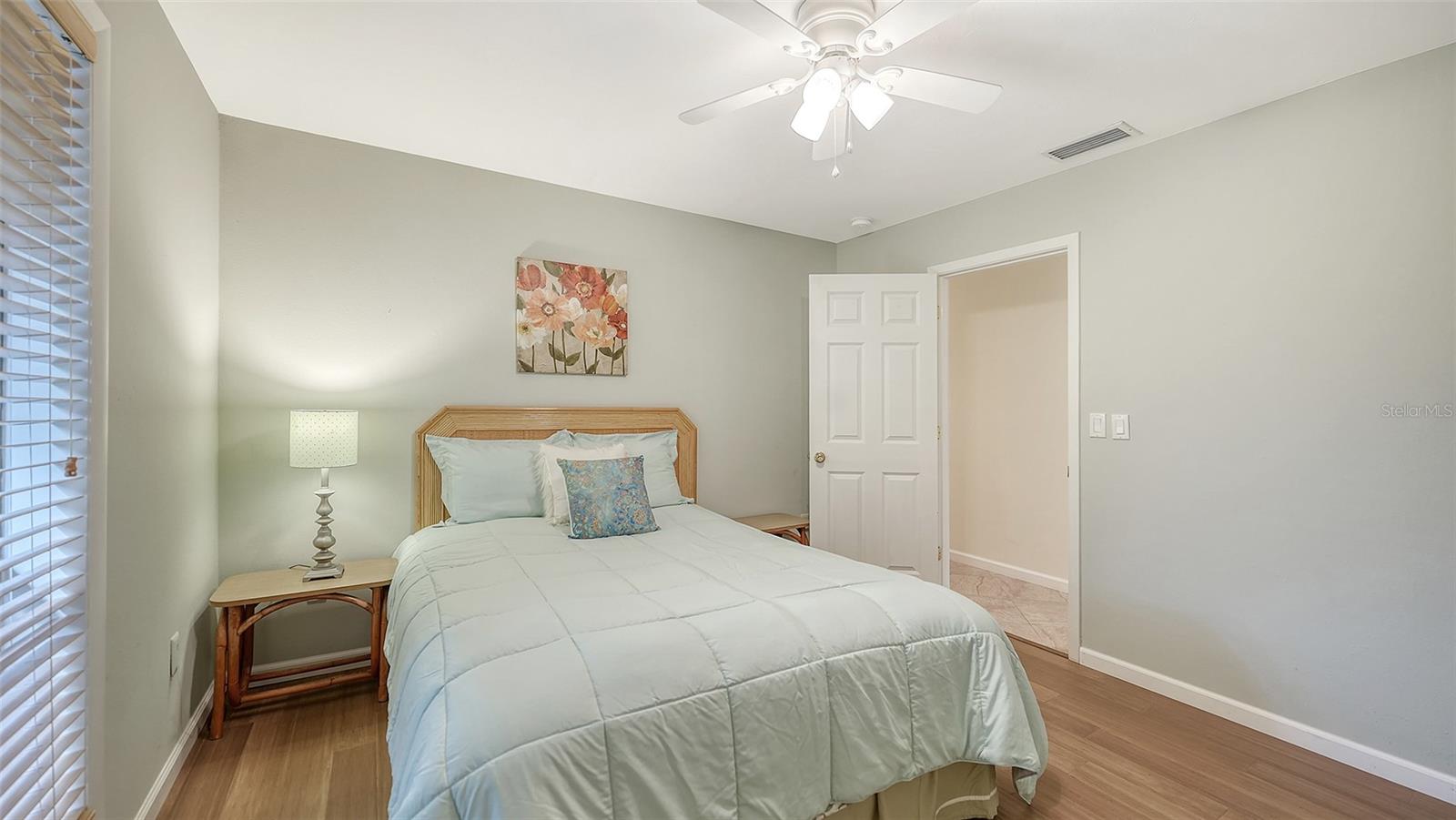 SIESTA COVE SUB - Residential