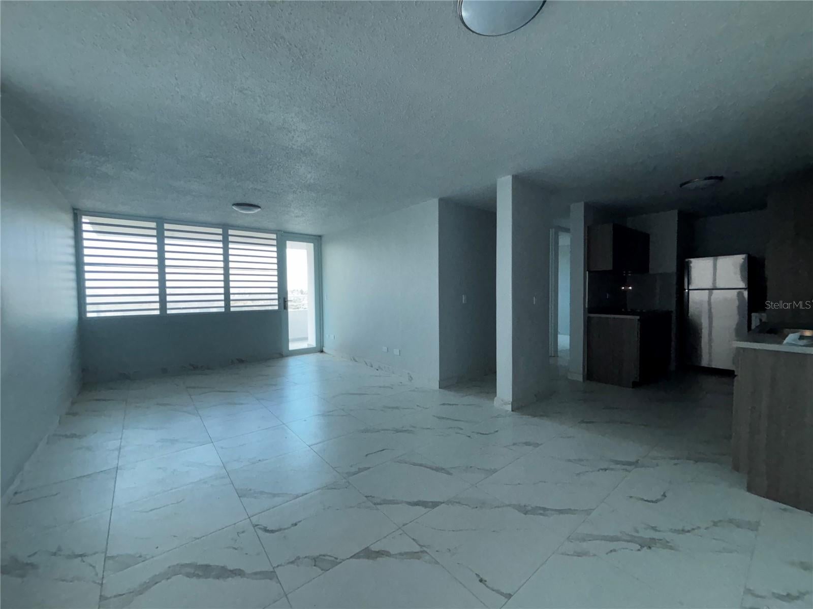 Cond. LAGUNA GARDENS III 4B