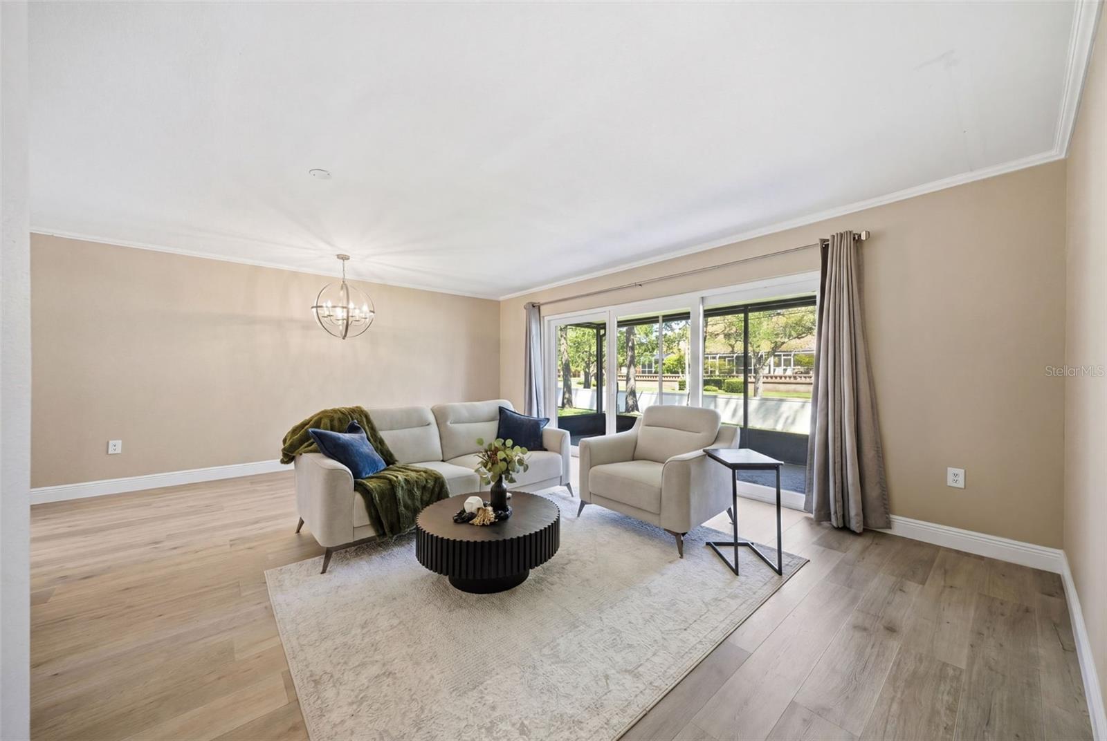 BORDEAUX VILLAGE - Residential