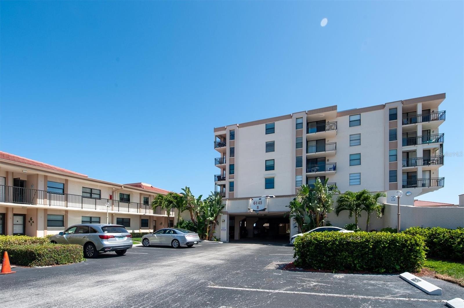 6145 SUN BOULEVARD 107