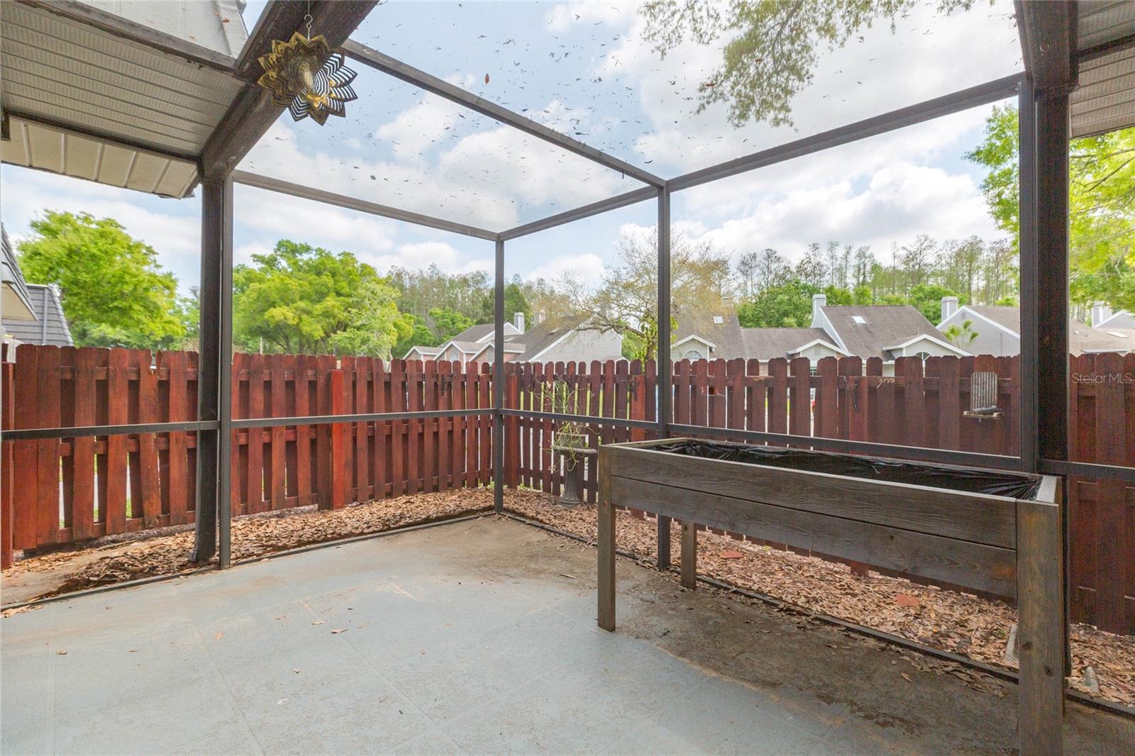 TOWNHOMES OF COUNTRY RUN PH - Residential