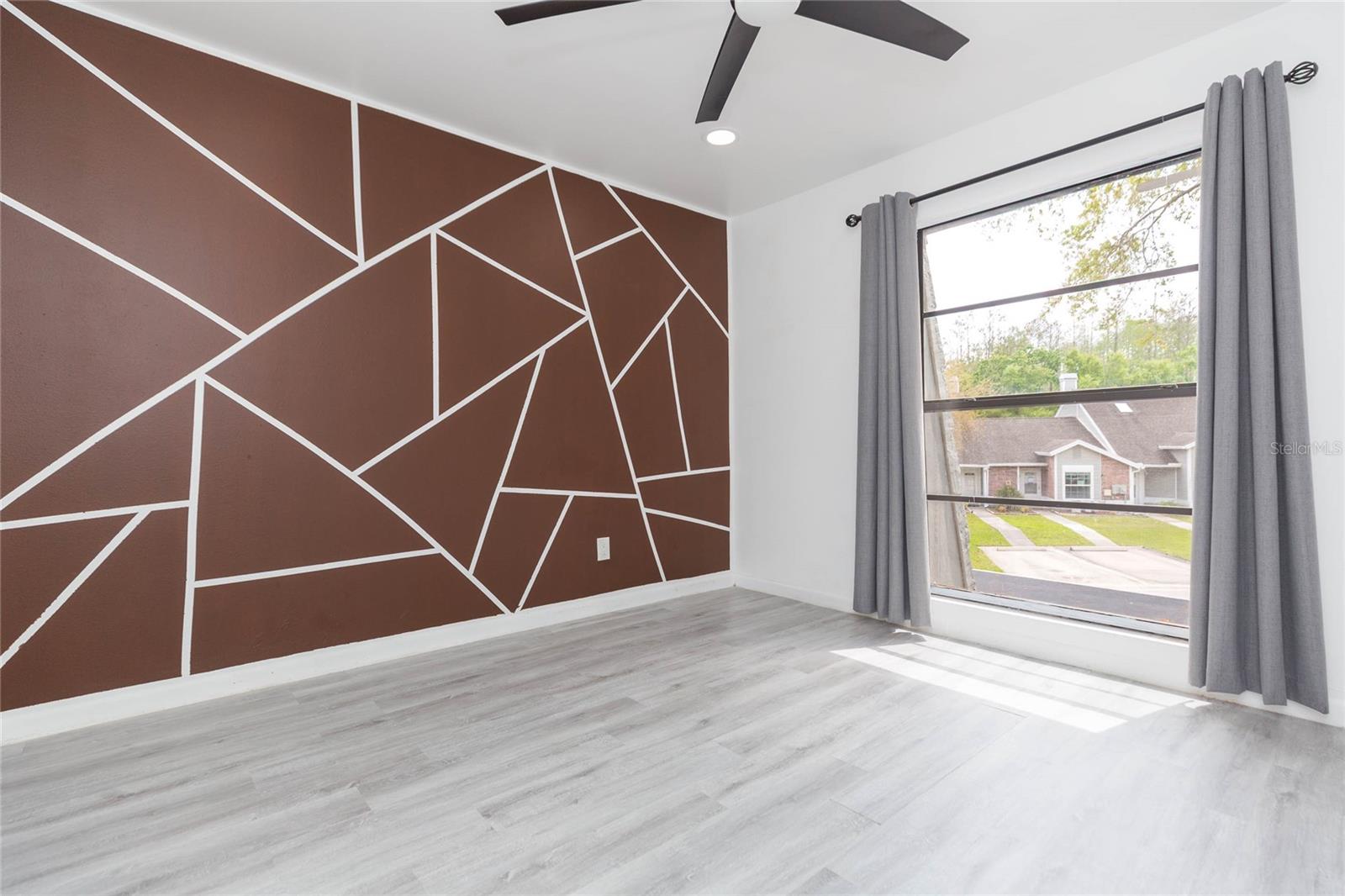 TOWNHOMES OF COUNTRY RUN PH - Residential