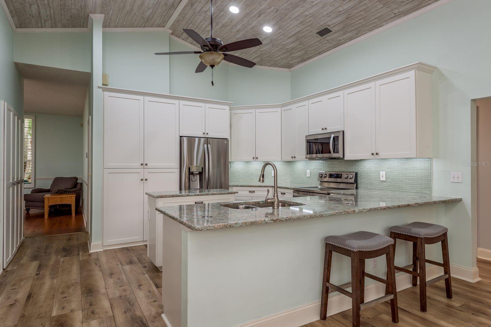 PIPERS MEADOW - Residential