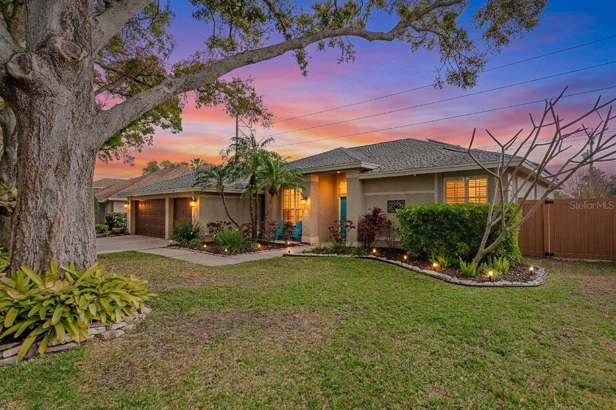 PIPERS MEADOW - Residential