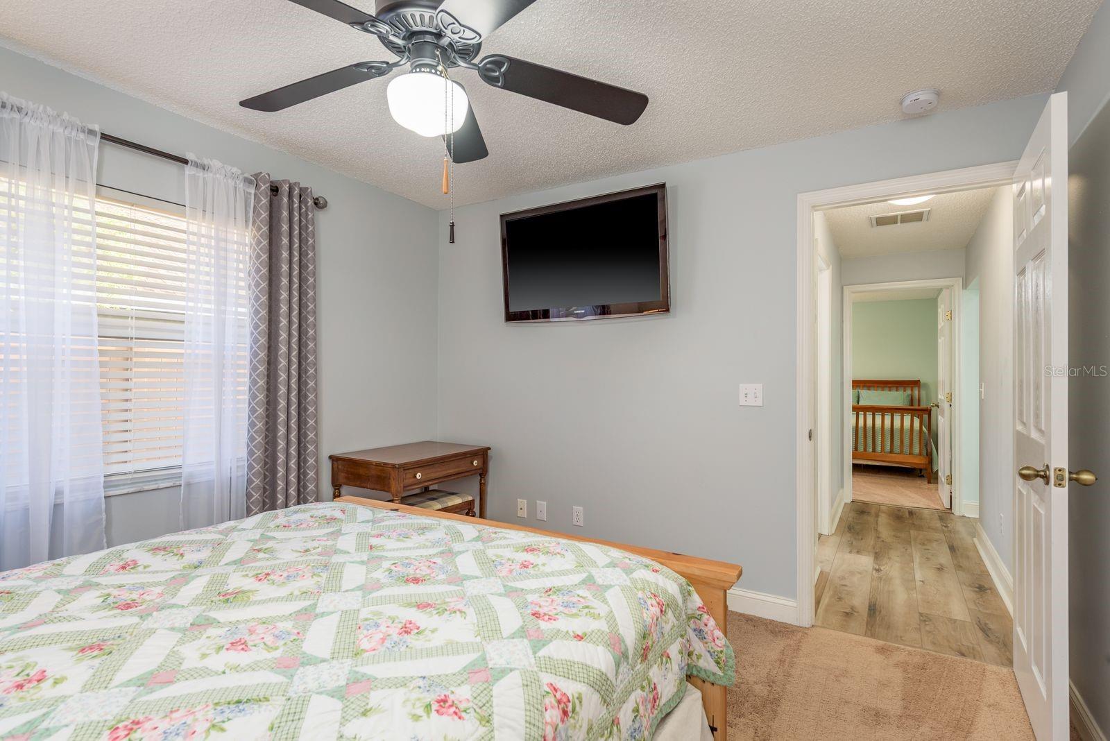 PIPERS MEADOW - Residential