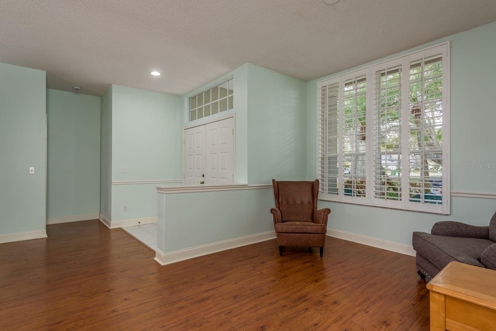 PIPERS MEADOW - Residential