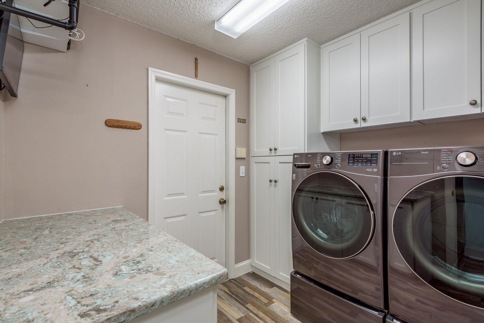 PIPERS MEADOW - Residential