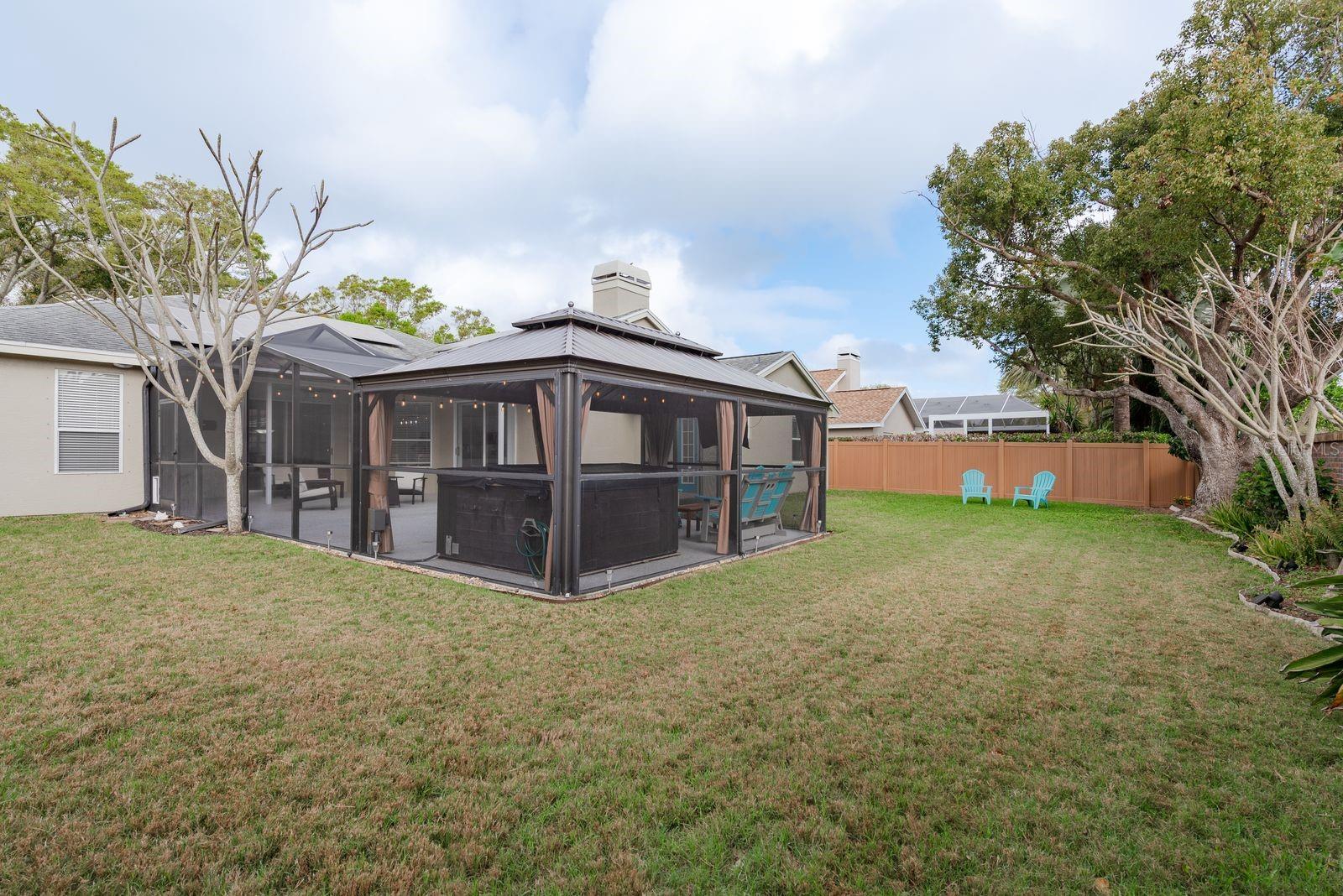 PIPERS MEADOW - Residential