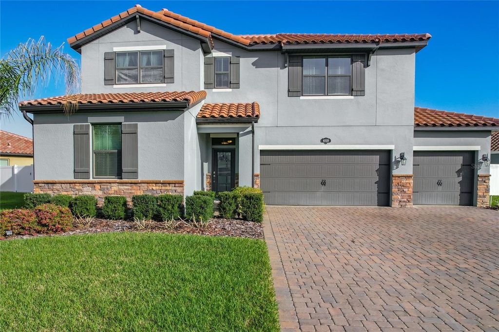 Photo of 4059 Prima Lago Circle, Lakeland, FL 33810 (MLS # L4960180)