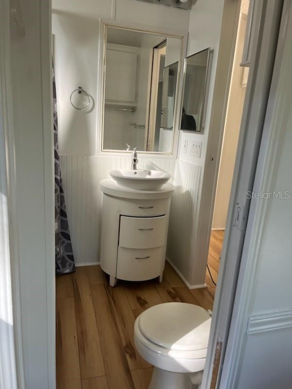 ROYAL HIGHLANDS - Residential Lease