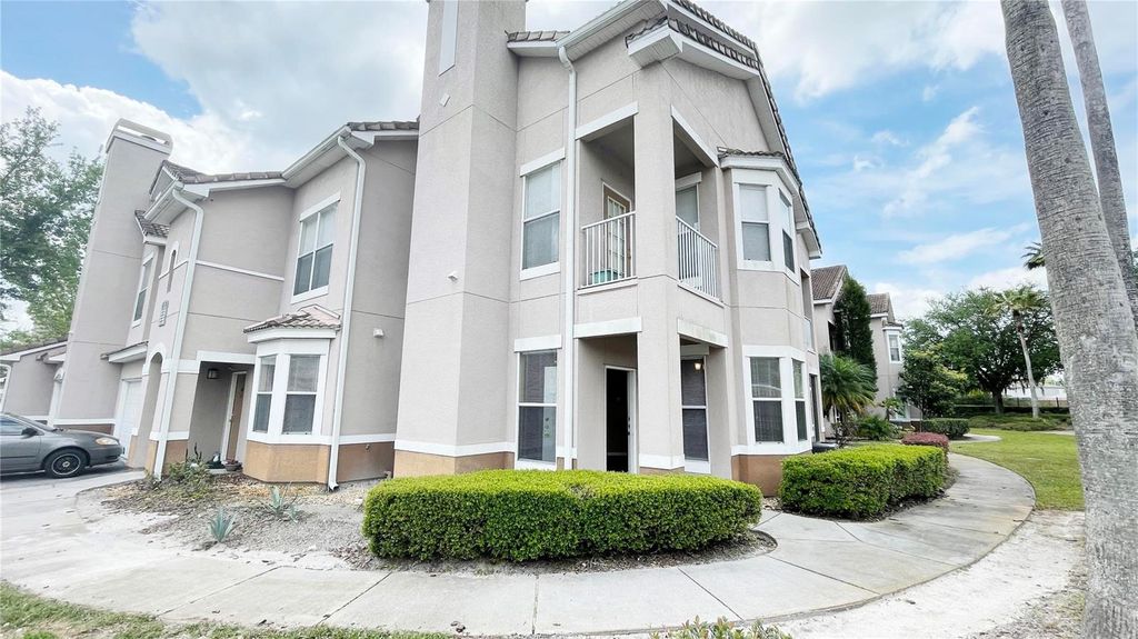 Photo of 18022 Villa Creek Drive #18022, Tampa, FL 33647 (MLS # O6352460)