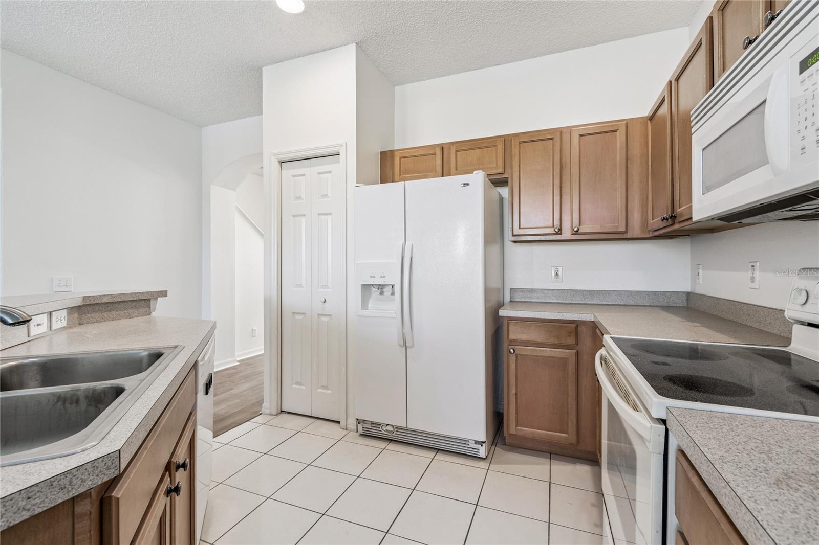 BRIGHTON BAY - Residential Lease