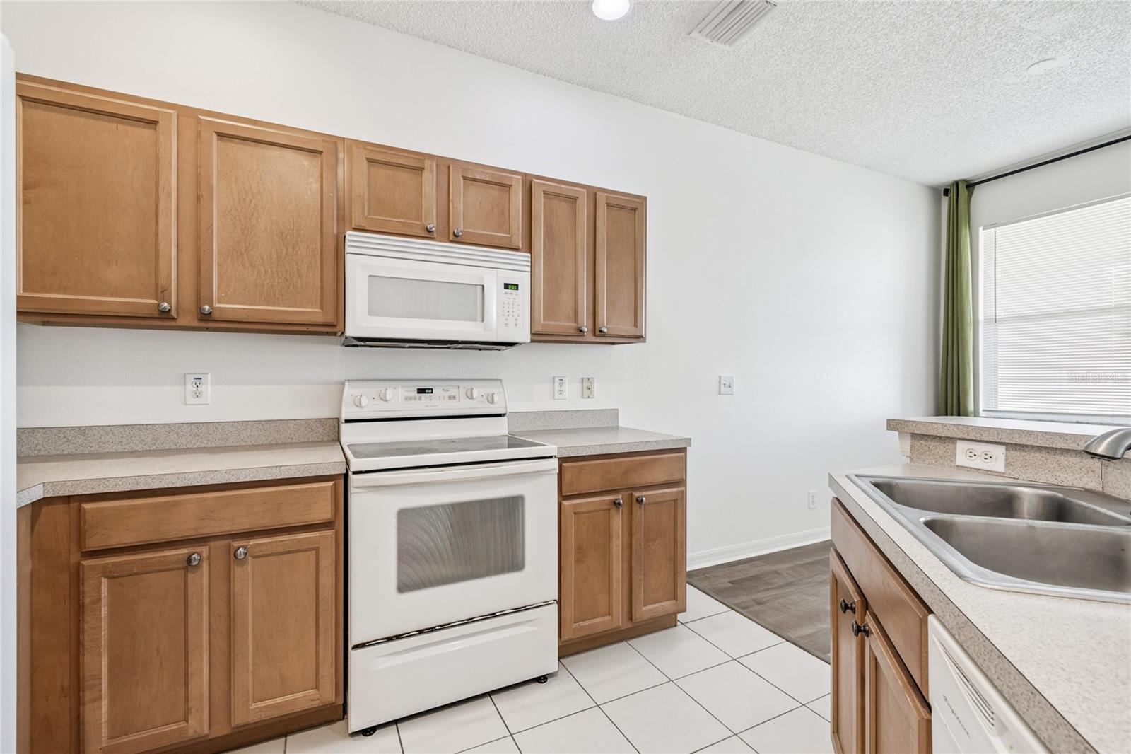 BRIGHTON BAY - Residential Lease