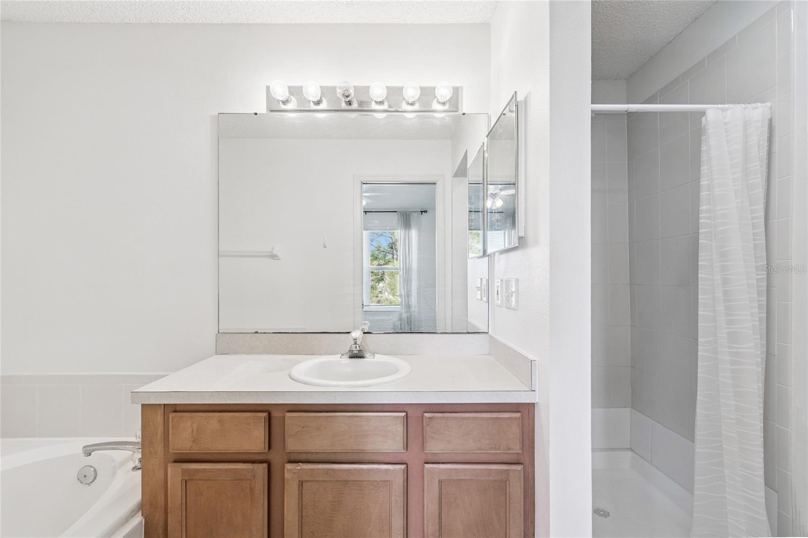 BRIGHTON BAY - Residential Lease