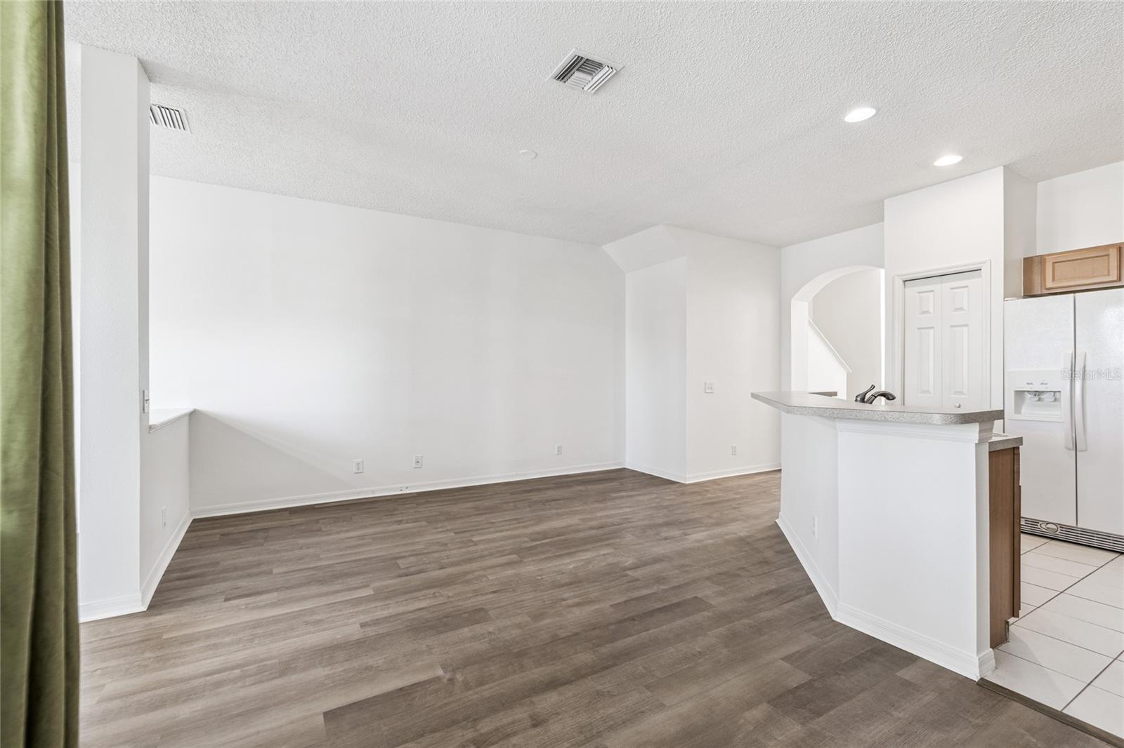 BRIGHTON BAY - Residential Lease