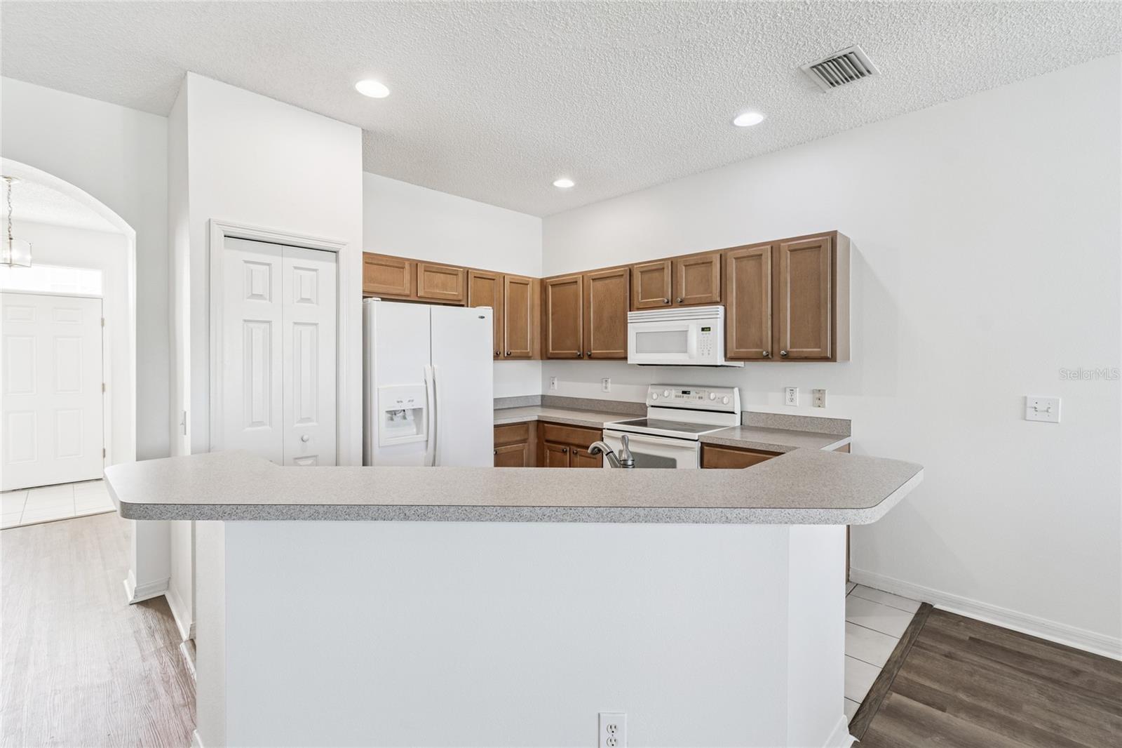 BRIGHTON BAY - Residential Lease