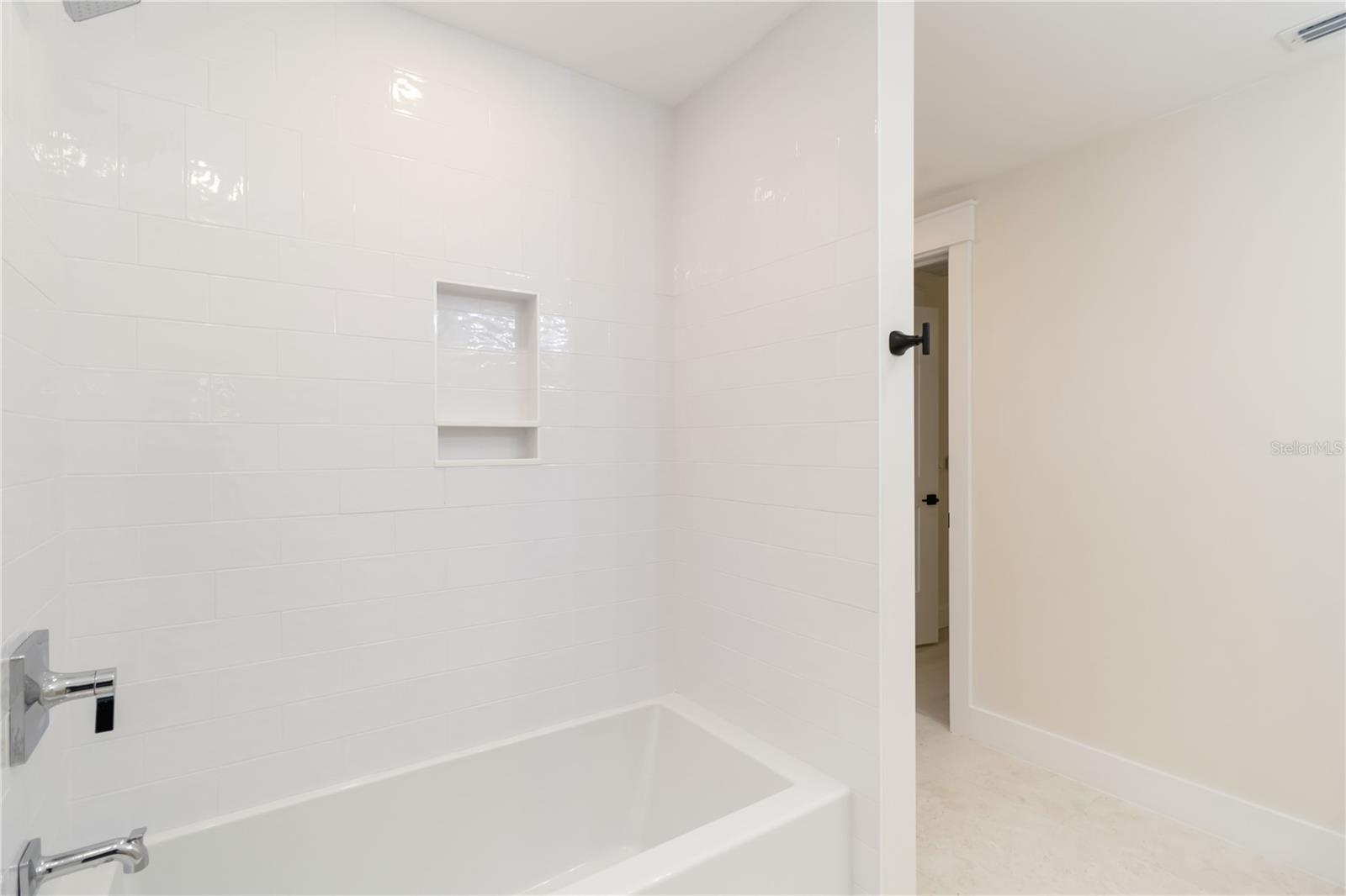 EDGEWATER/HIDDEN BAY PH 3 - Residential Lease