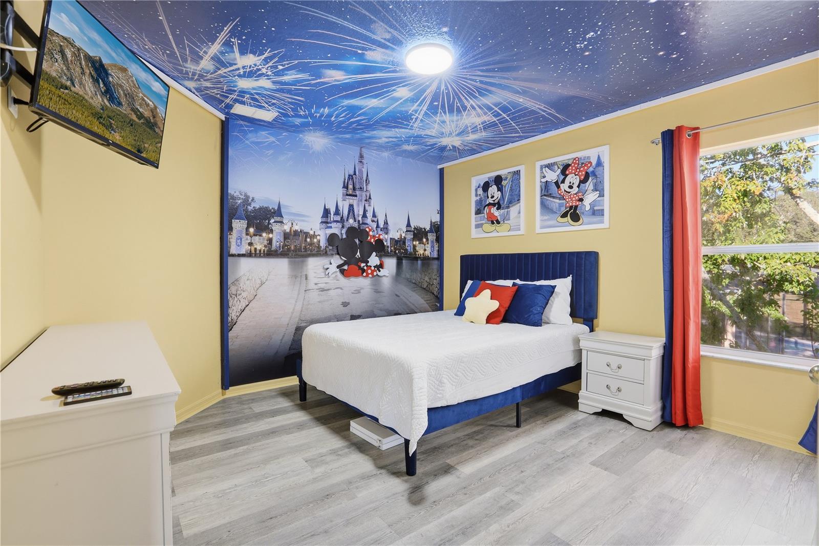 EMERALD ISLAND RESORT PH 1 - Residential