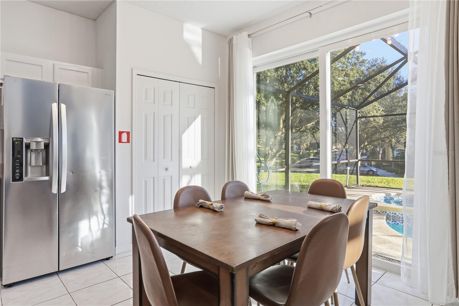 EMERALD ISLAND RESORT PH 1 - Residential