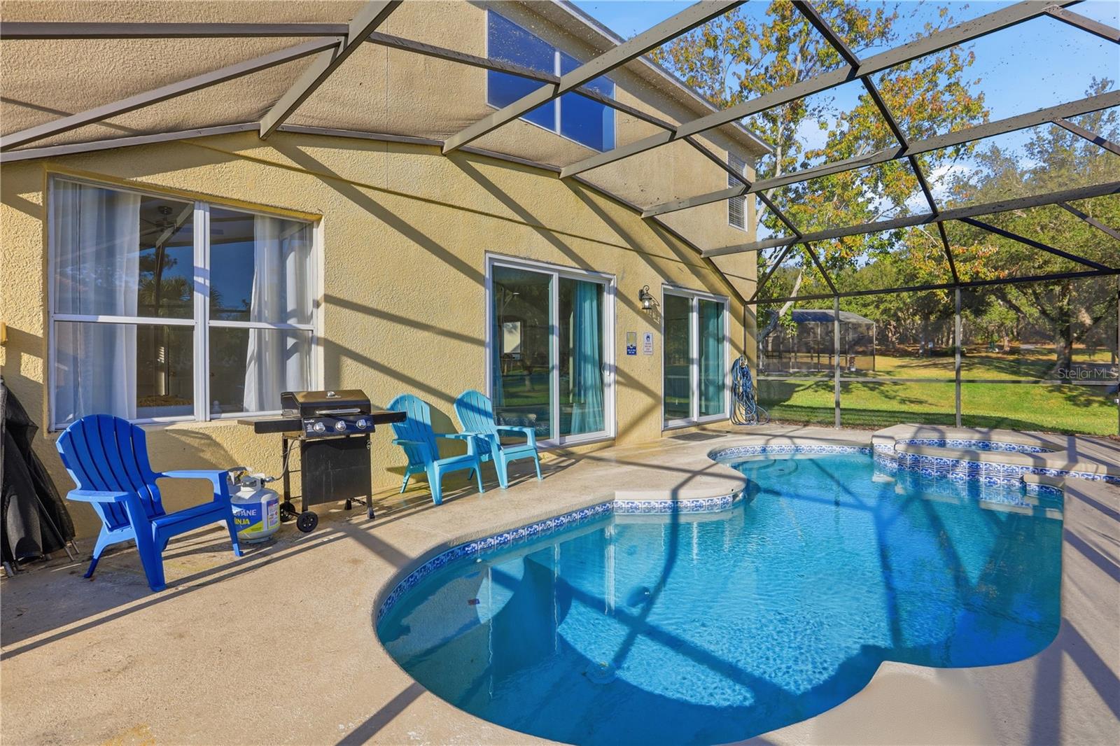 EMERALD ISLAND RESORT PH 1 - Residential