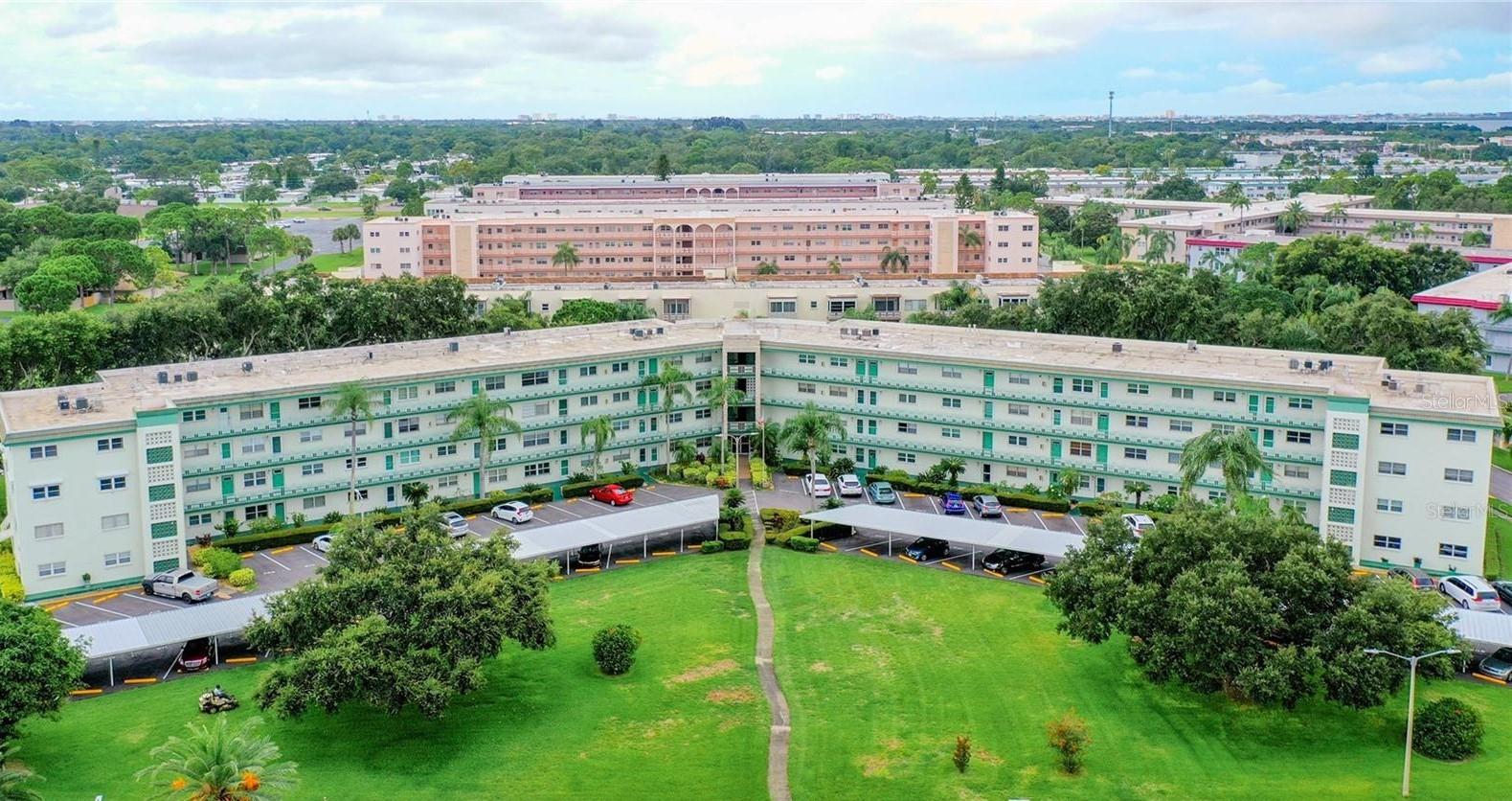 FIVE TOWNS OF ST PETE - Residential Lease