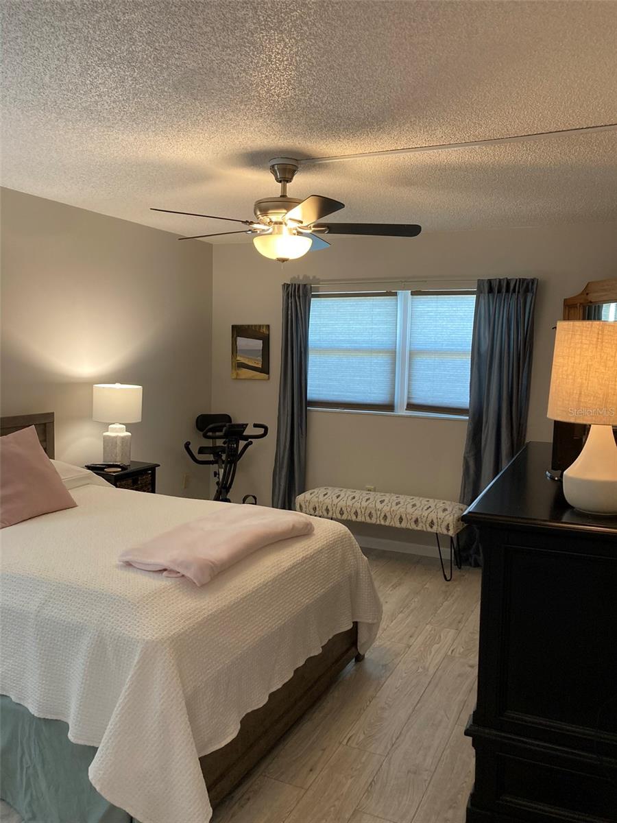 FIVE TOWNS OF ST PETE - Residential Lease