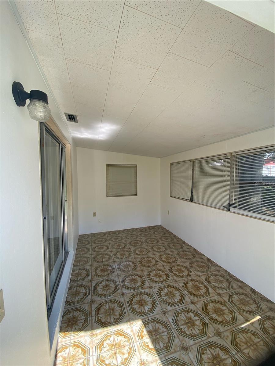 FAIRWAY VILLAGE - Residential