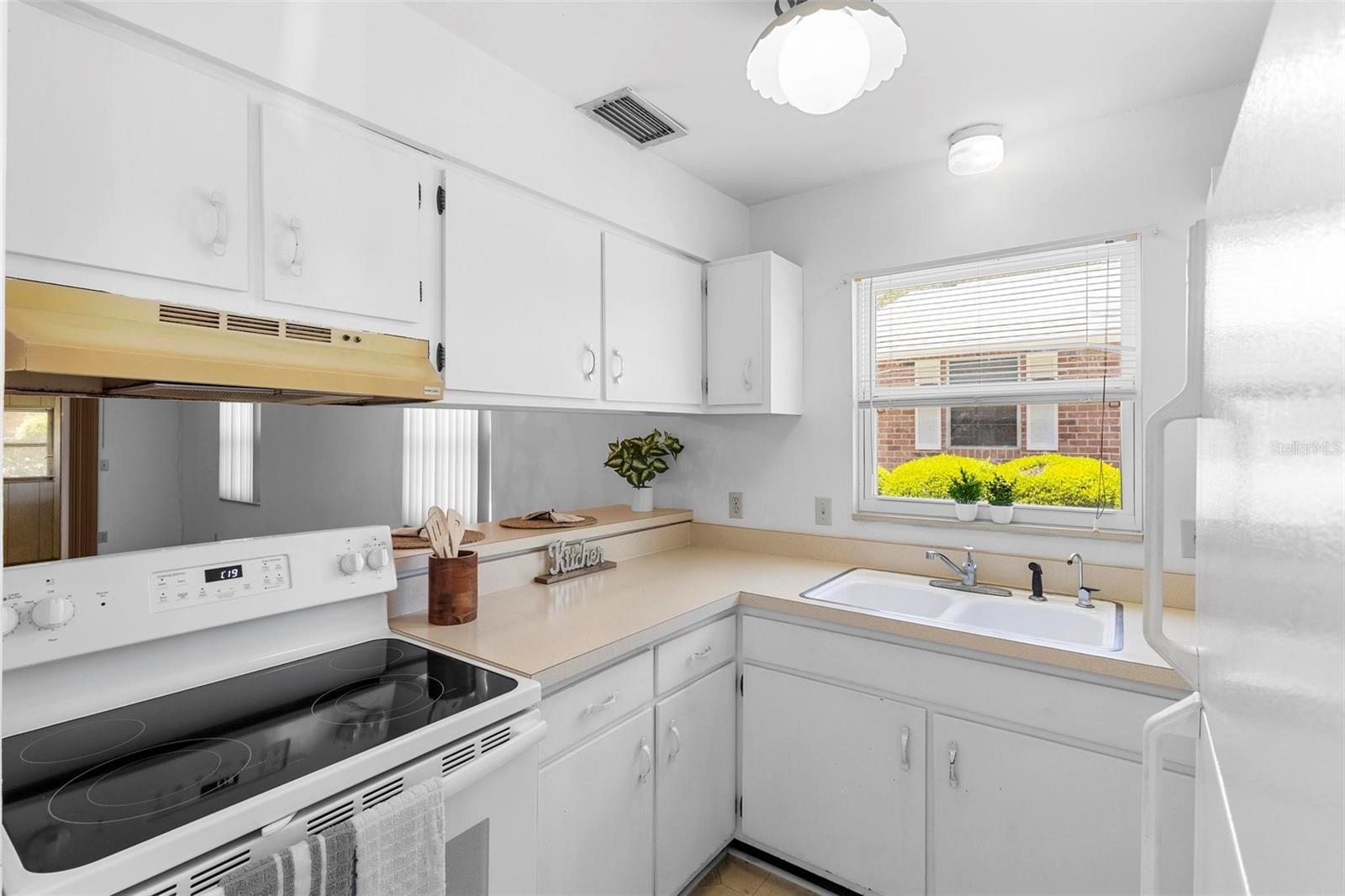 FAIRWAY VILLAGE - Residential