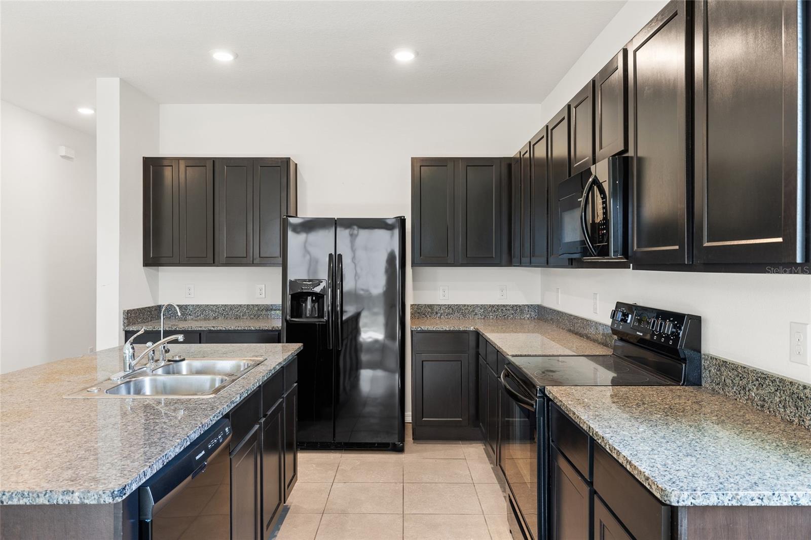 EAGLE PALM PH 3B - Residential